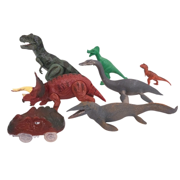 Jurassic Park Light Sound Dinosaur Action Figures & Battery Race Car (Lot of 7)